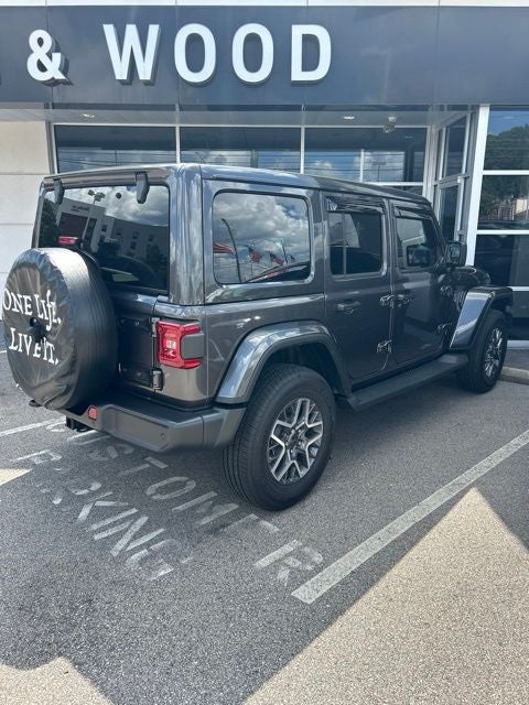 2025 Jeep Wrangler Sahara