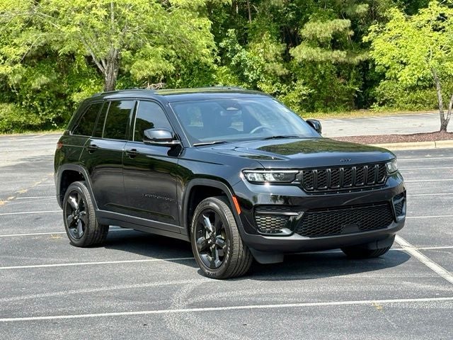 2023 Jeep Grand Cherokee Altitude
