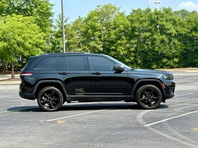 2023 Jeep Grand Cherokee Altitude