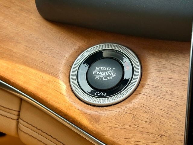 2022 Jeep Grand Cherokee L Summit