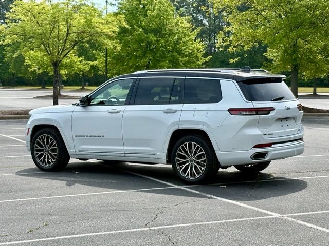 2022 Jeep Grand Cherokee L Summit