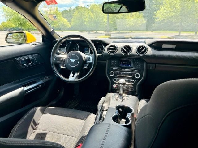 2016 Ford Mustang V6