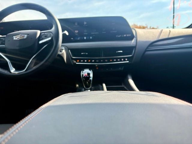2025 Cadillac CT5 Sport