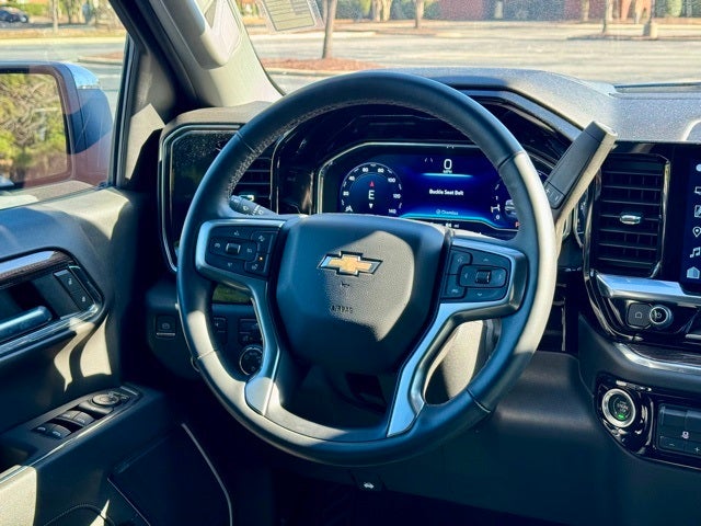 2024 Chevrolet Silverado 1500 LT LT1