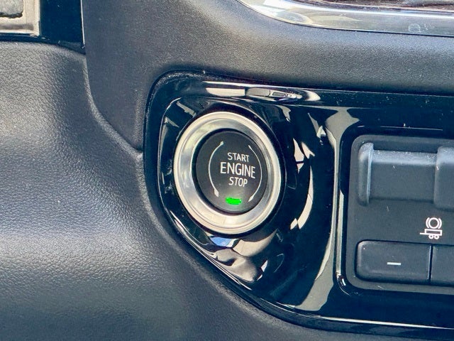 2024 Chevrolet Silverado 1500 LT LT1