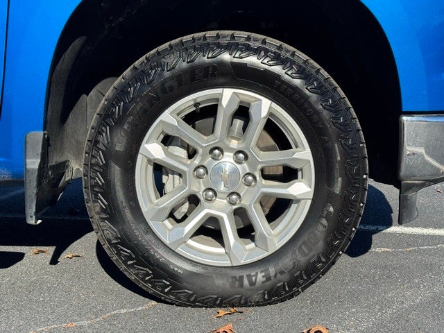 2024 Chevrolet Silverado 1500 LT LT1
