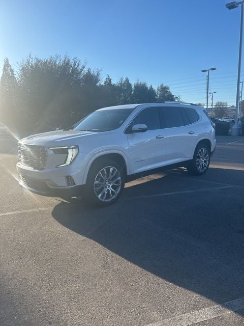 2025 GMC Acadia Denali