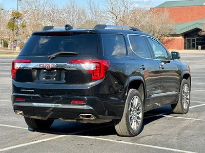 2023 GMC Acadia Denali