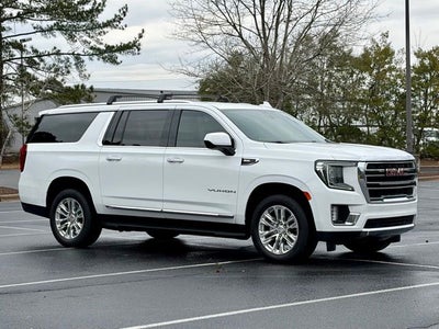 2022 GMC Yukon XL SLT