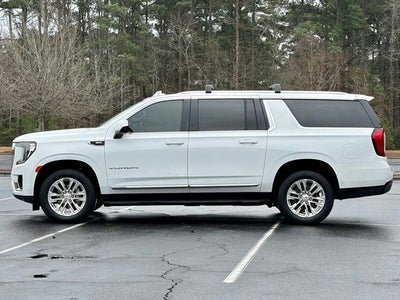 2022 GMC Yukon XL SLT
