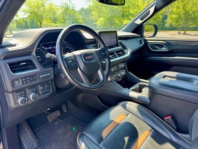 2021 GMC Yukon XL AT4
