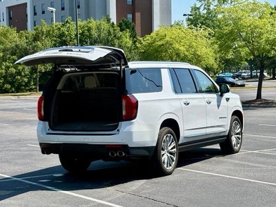 2023 GMC Yukon XL Denali