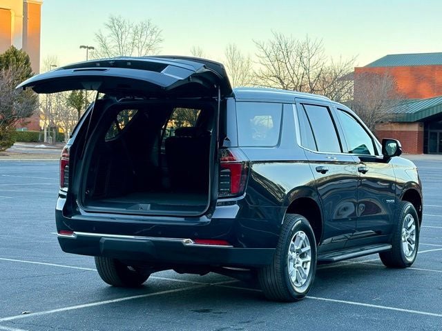 2025 Chevrolet Tahoe LS