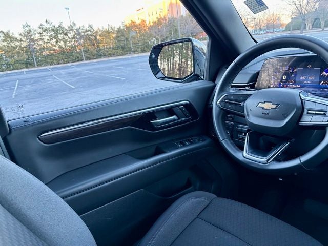 2025 Chevrolet Tahoe LS