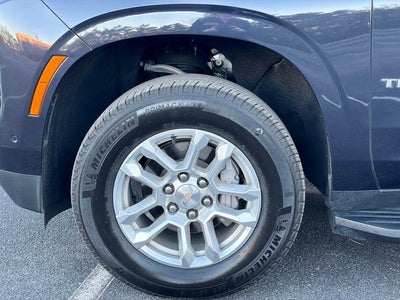 2025 Chevrolet Tahoe LS