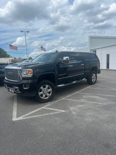 2017 GMC Sierra 2500HD Denali