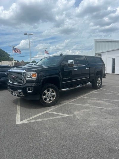 2017 GMC Sierra 2500HD Denali