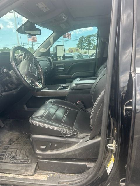 2017 GMC Sierra 2500HD Denali
