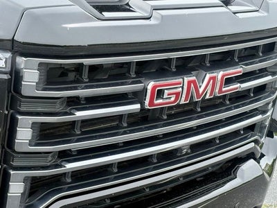 2023 GMC Sierra 2500HD AT4