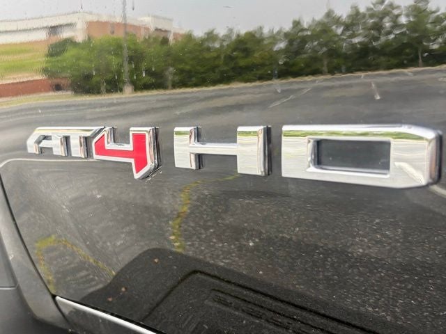 2023 GMC Sierra 2500HD AT4