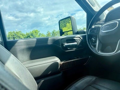 2020 GMC Sierra 2500HD Denali