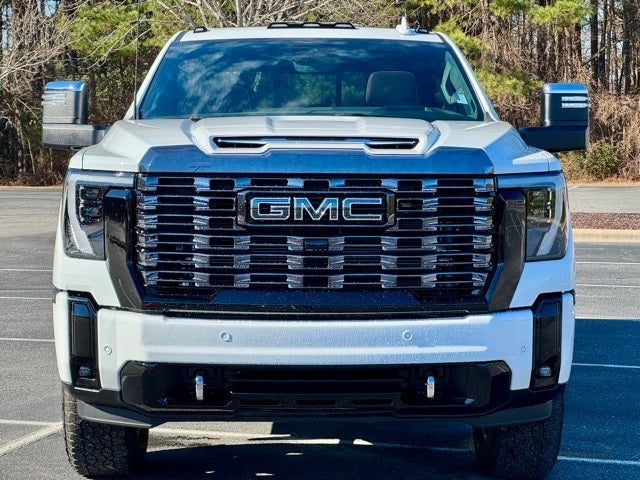 2026 GMC Sierra 2500HD Denali Ultimate
