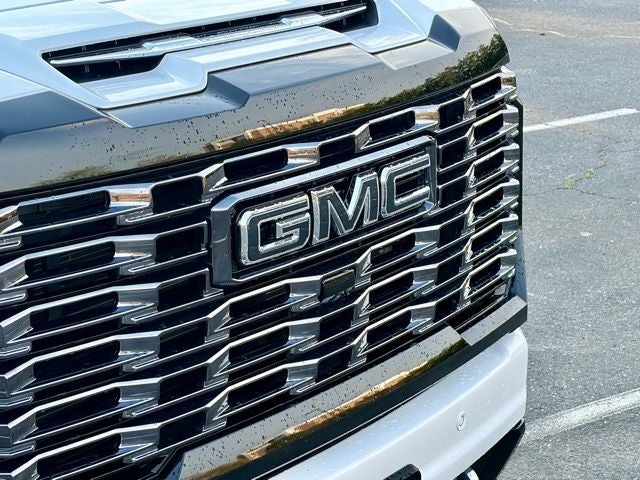 2025 GMC Sierra 2500HD Denali Ultimate