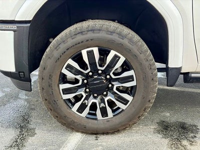 2025 GMC Sierra 2500HD Denali Ultimate