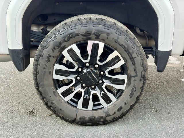 2025 GMC Sierra 2500HD Denali Ultimate