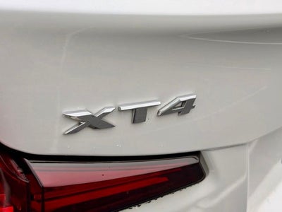 2022 Cadillac XT4 Luxury
