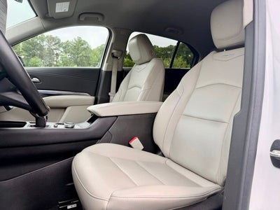 2022 Cadillac XT4 Luxury