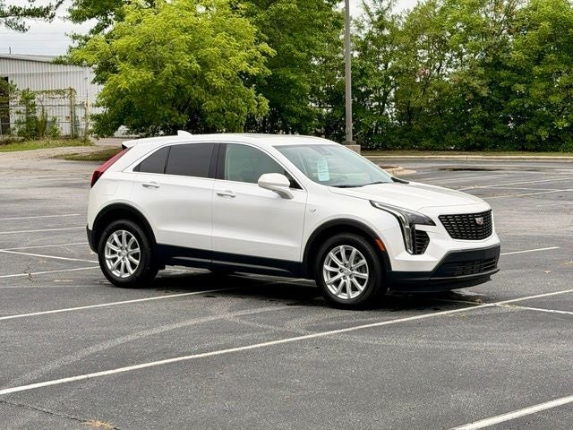 2022 Cadillac XT4 Luxury