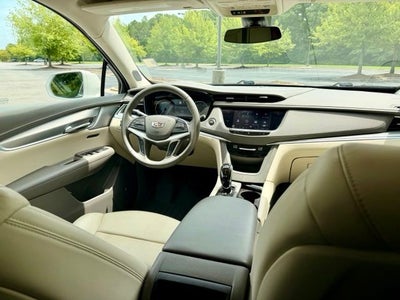 2020 Cadillac XT5 Premium Luxury