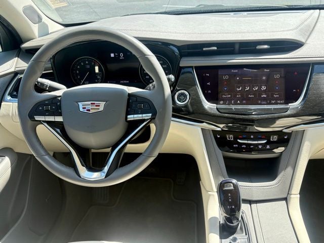 2021 Cadillac XT6 Premium Luxury