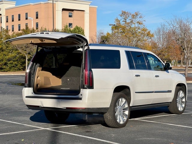 2019 Cadillac Escalade ESV Platinum Edition