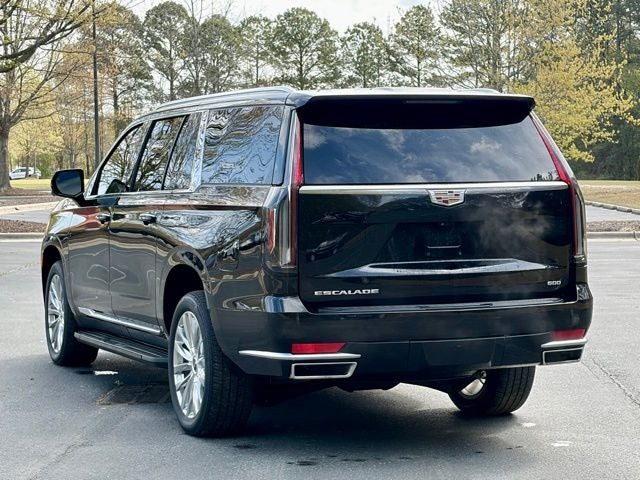 2023 Cadillac Escalade ESV Premium
