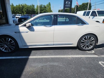 2019 Lincoln Continental Select