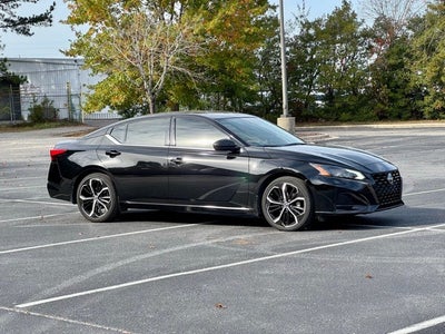 2023 Nissan Altima 2.5 SR
