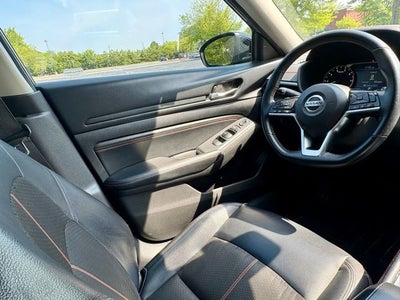2020 Nissan Altima 2.5 SR