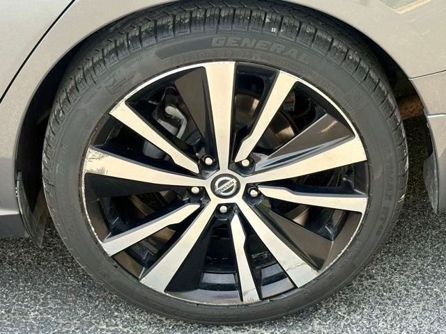 2020 Nissan Altima 2.5 SR