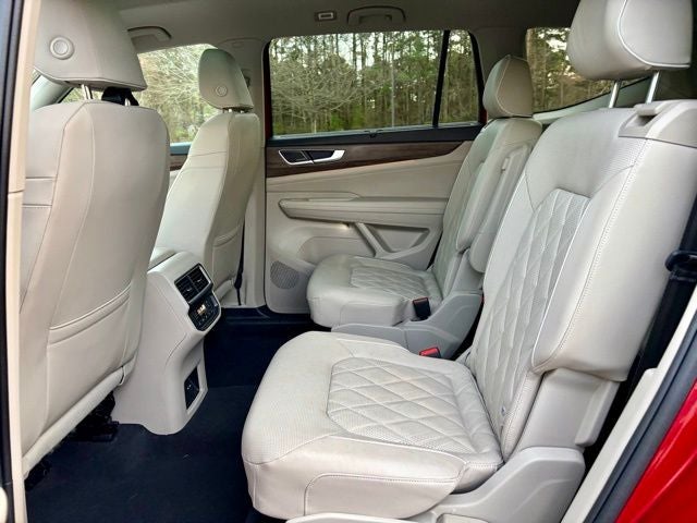 2025 Volkswagen Atlas 2.0T SEL Premium R-Line