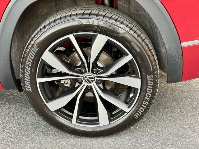 2025 Volkswagen Atlas 2.0T SEL Premium R-Line