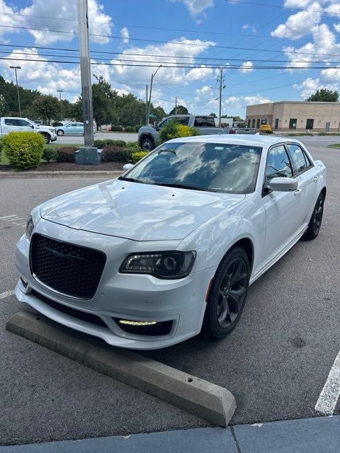 2023 Chrysler 300 Touring