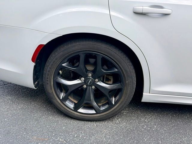 2023 Chrysler 300 Touring