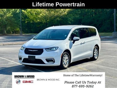2023 Chrysler Pacifica Touring L