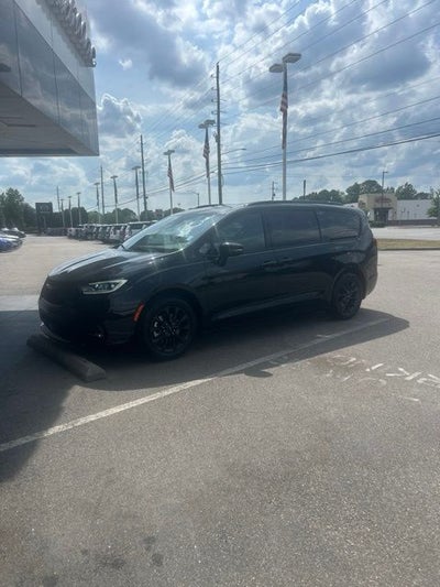 2021 Chrysler Pacifica Touring