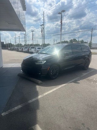 2021 Chrysler Pacifica Touring