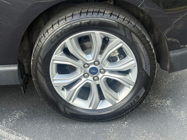 2021 Ford Edge Titanium