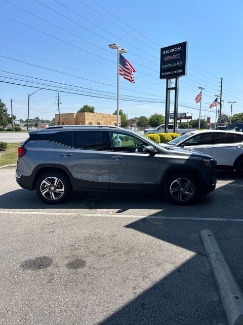2021 GMC Terrain SLT