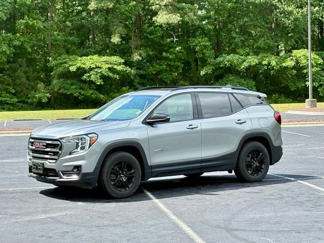 2024 GMC Terrain AT4